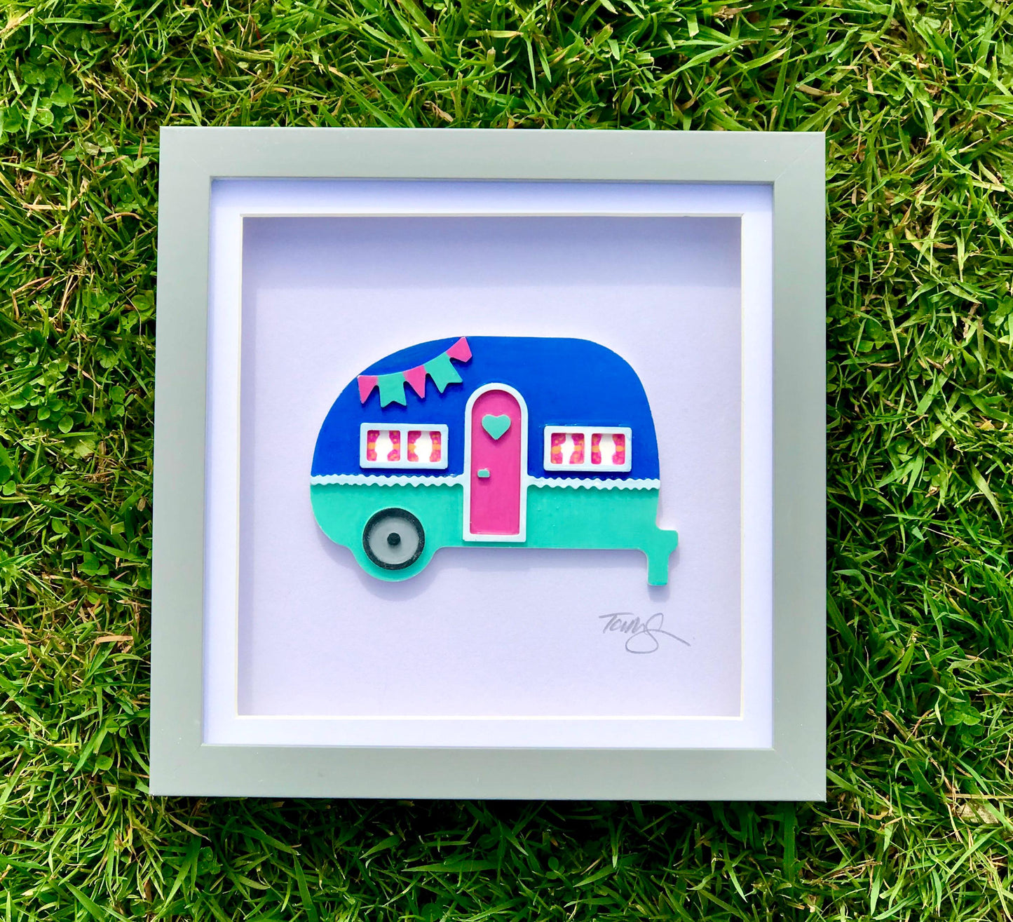 Vintage Campervan Wall Art – Unique Hand-Painted 3D Caravan Gift