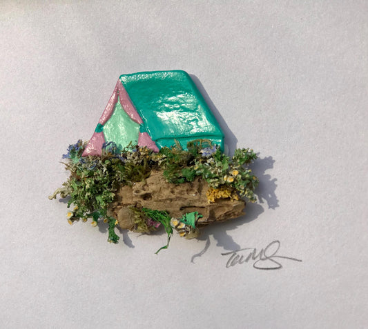 Handmade Traditional Tent Artwork – Clay & Driftwood (Box Framed 18x18cm)