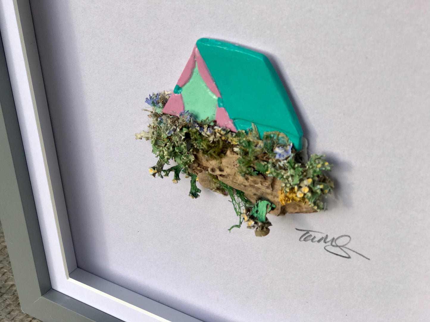 Handmade Traditional Tent Artwork – Clay & Driftwood (Box Framed 18x18cm)