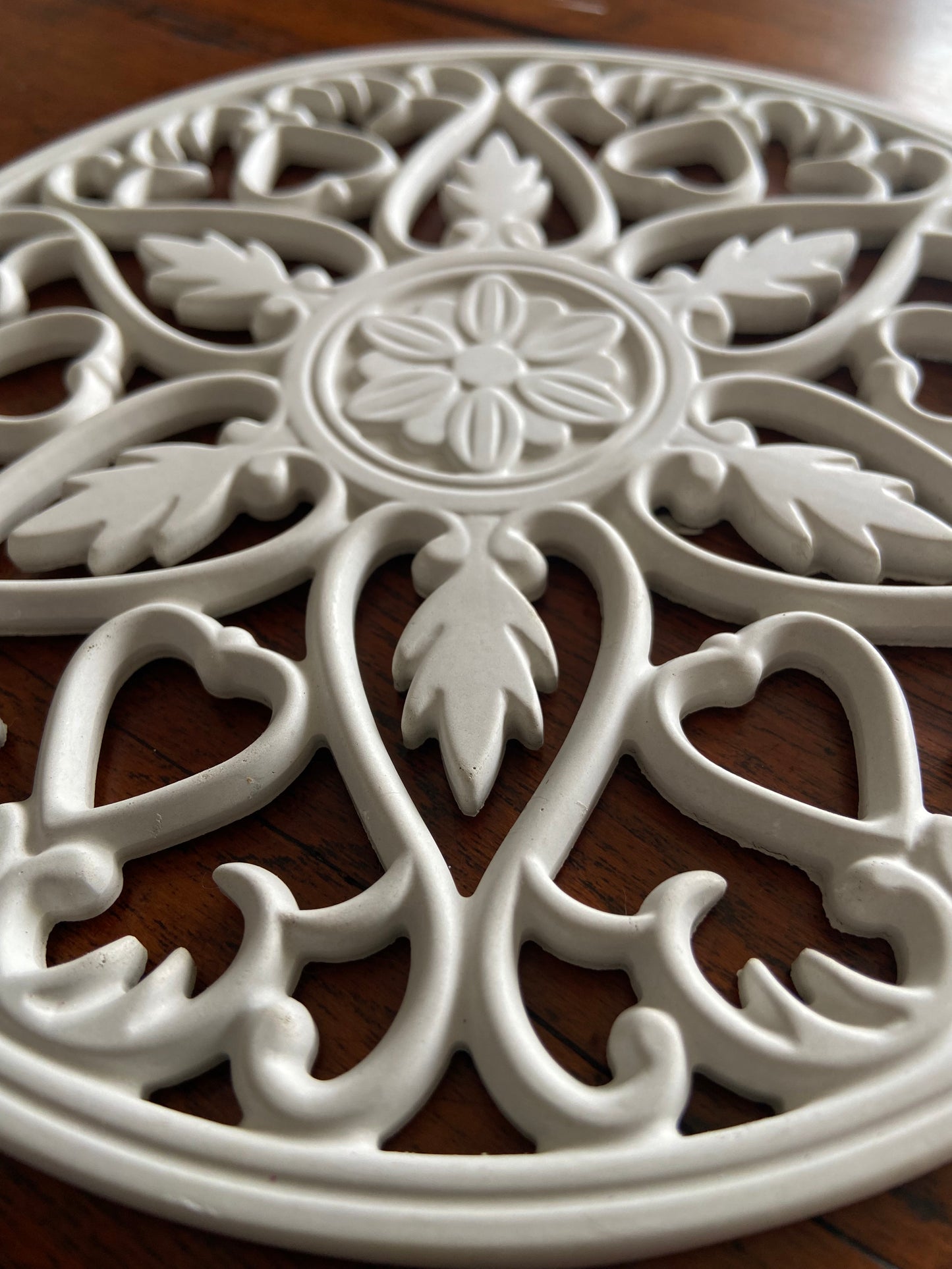 Handcast trivet display plate