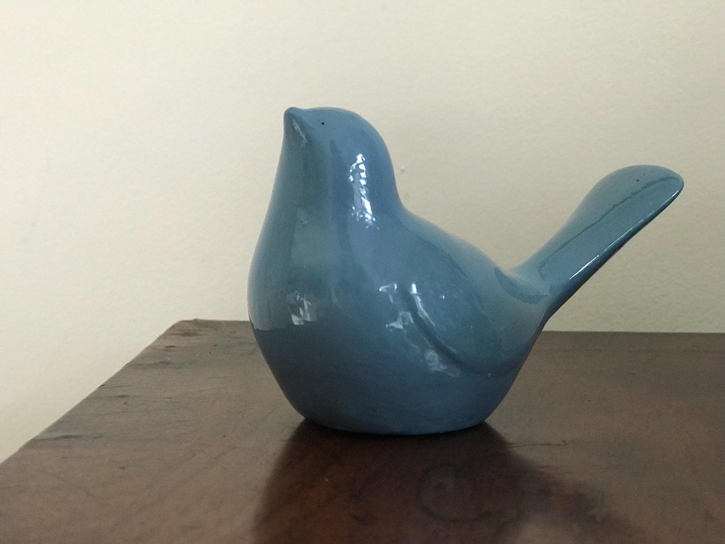 Hand-Cast Ceramic Bird – Sculptural Decorative Object