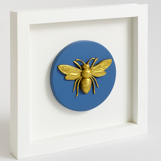 Gold Bee Wall Art in Box Frame – 18cm x 18cm