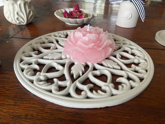 Handcast trivet display plate