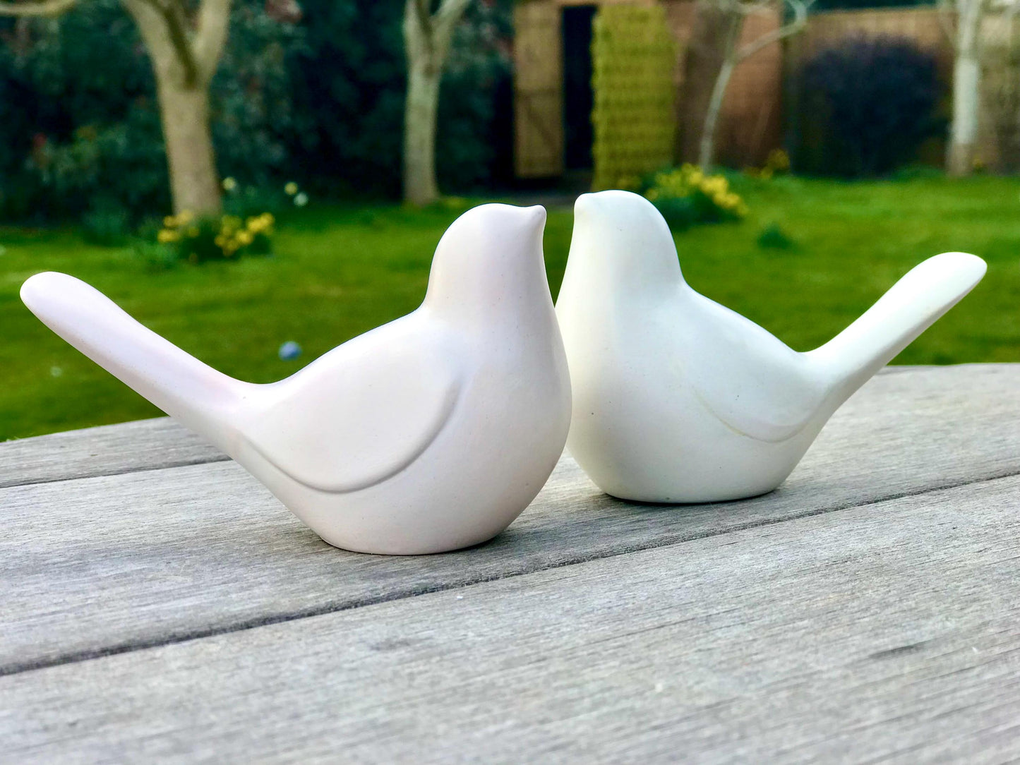 Hand-Cast Ceramic Bird – Sculptural Decorative Object