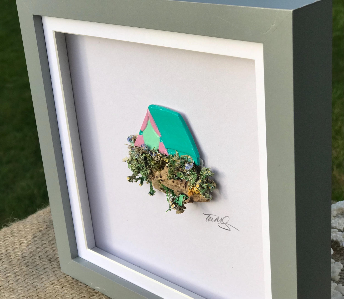 Handmade Traditional Tent Artwork – Clay & Driftwood (Box Framed 18x18cm)