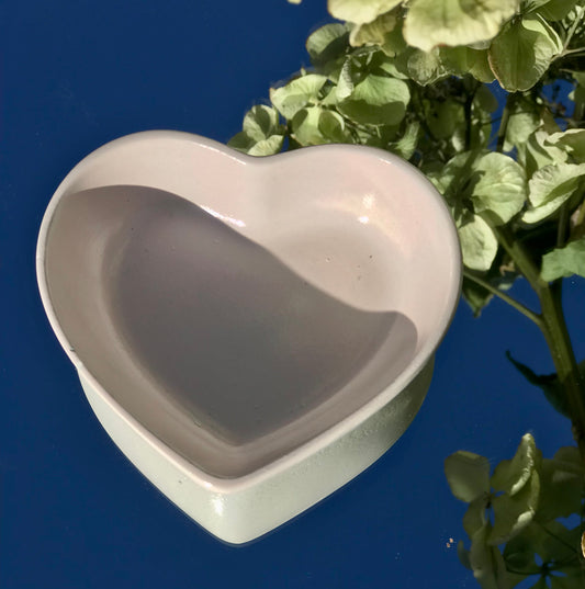 Handmade Ceramic Heart Trinket Dish – T-Light Holder & Jewelry Dish