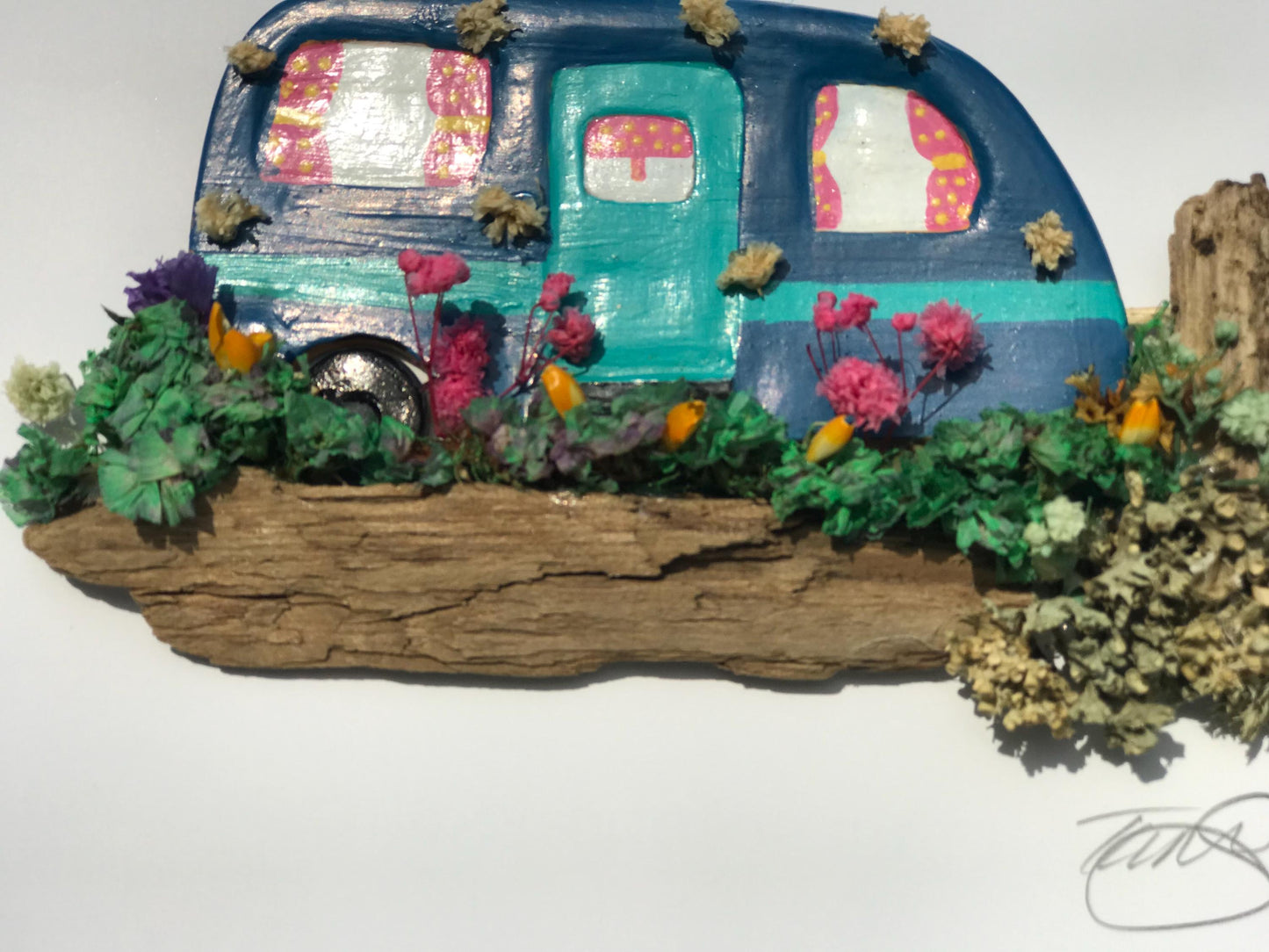 Orginal Traditional Caravan Artwork – Clay & Driftwood (Box Framed 27x27cm) Happy Camping picture